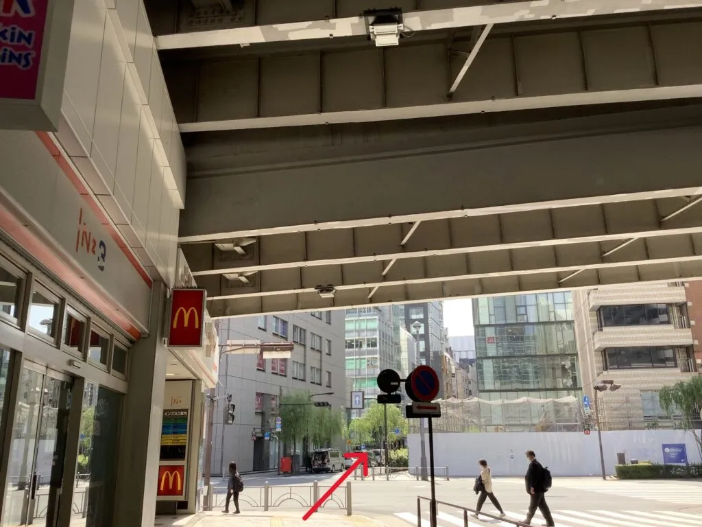 ⑩